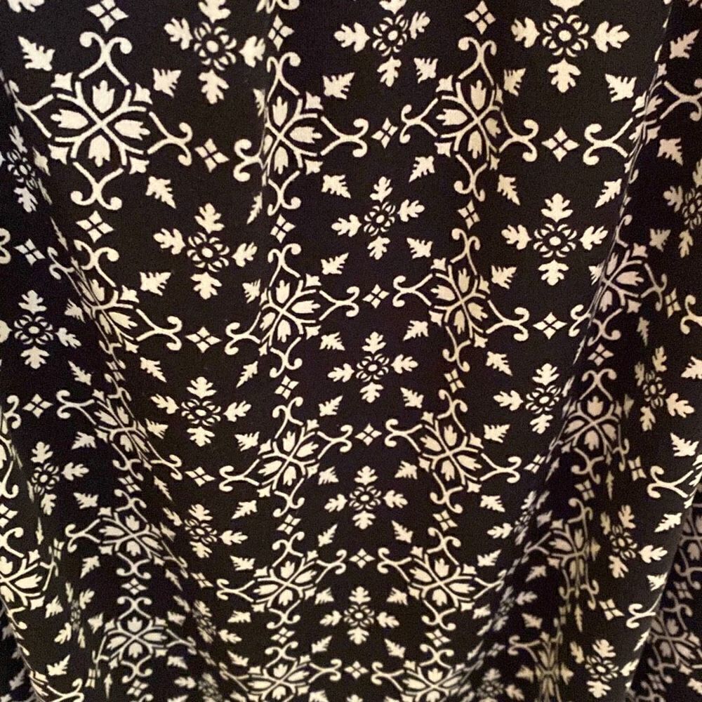 Studio M Women’s Sleeveless Black and Tan Dress, Size L - Picture 3 of 7